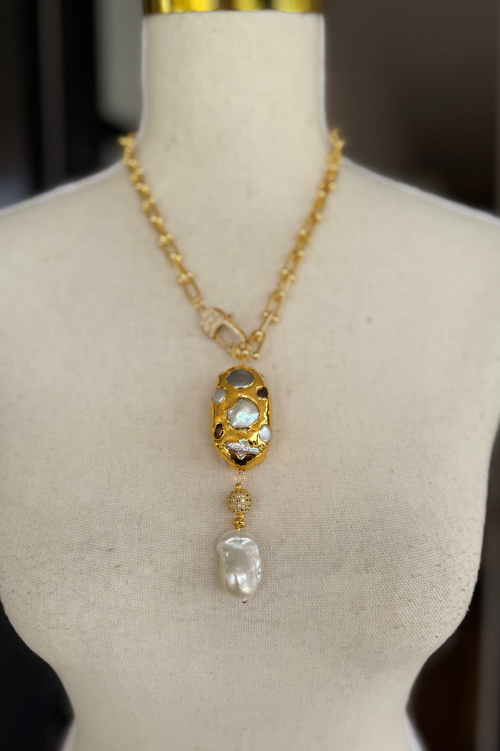 BALBINA NECKLACE