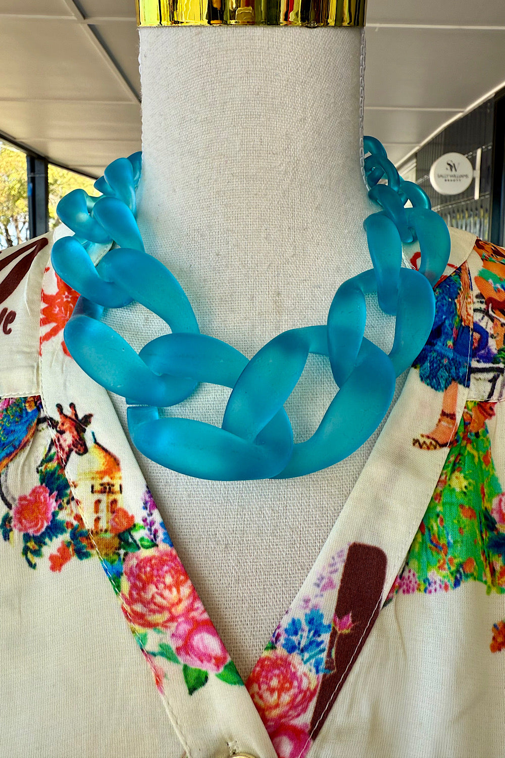 YOU'VE CHAINGED NECKLACE BLUE