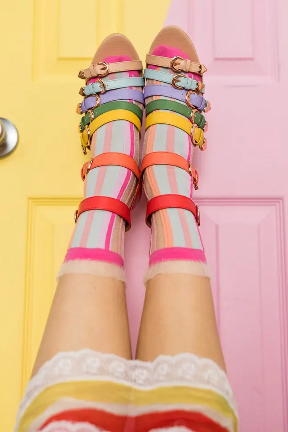 CANDY STRIPE SHEER CREW SOCKS
