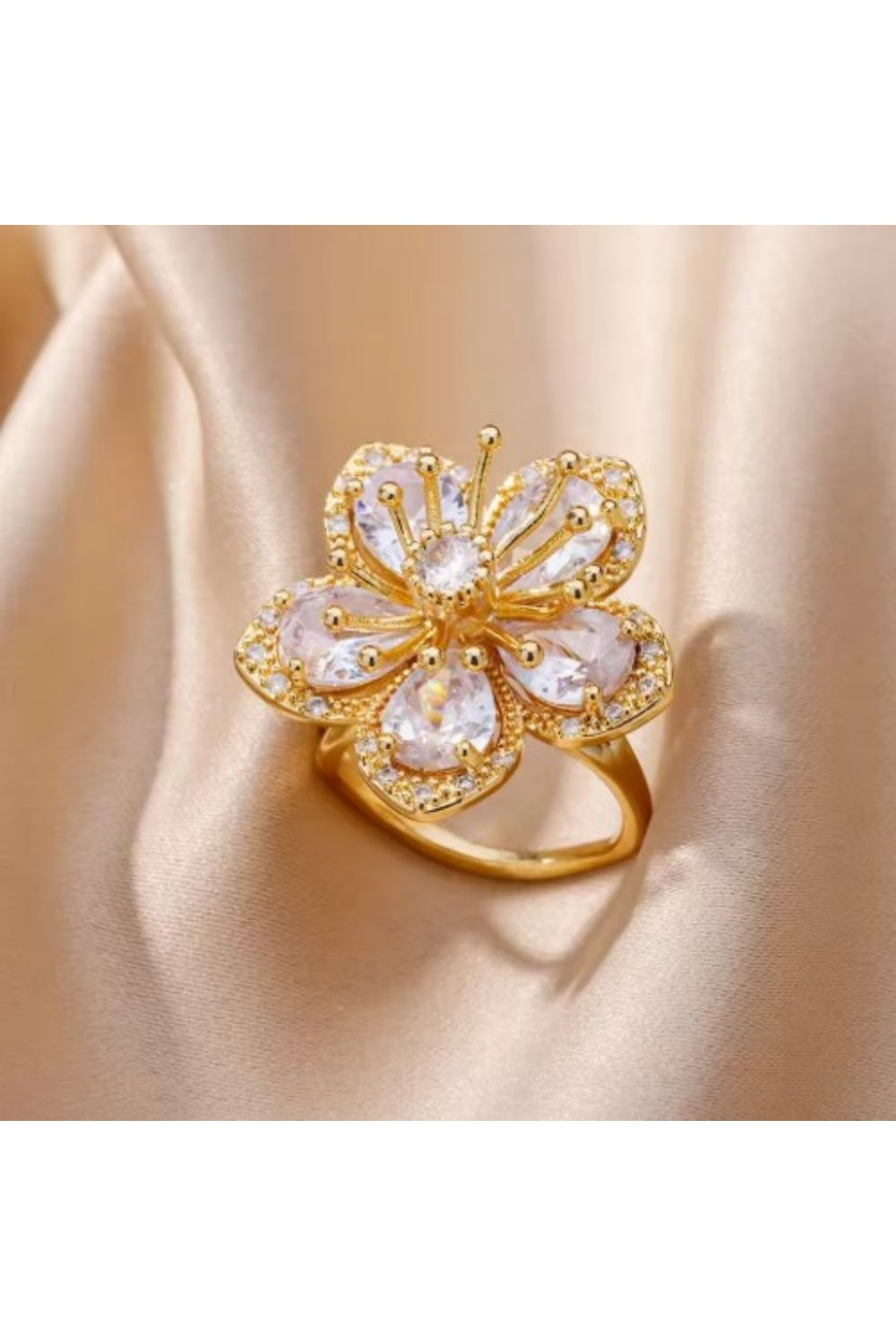 FLOWER POWER RING CLEAR