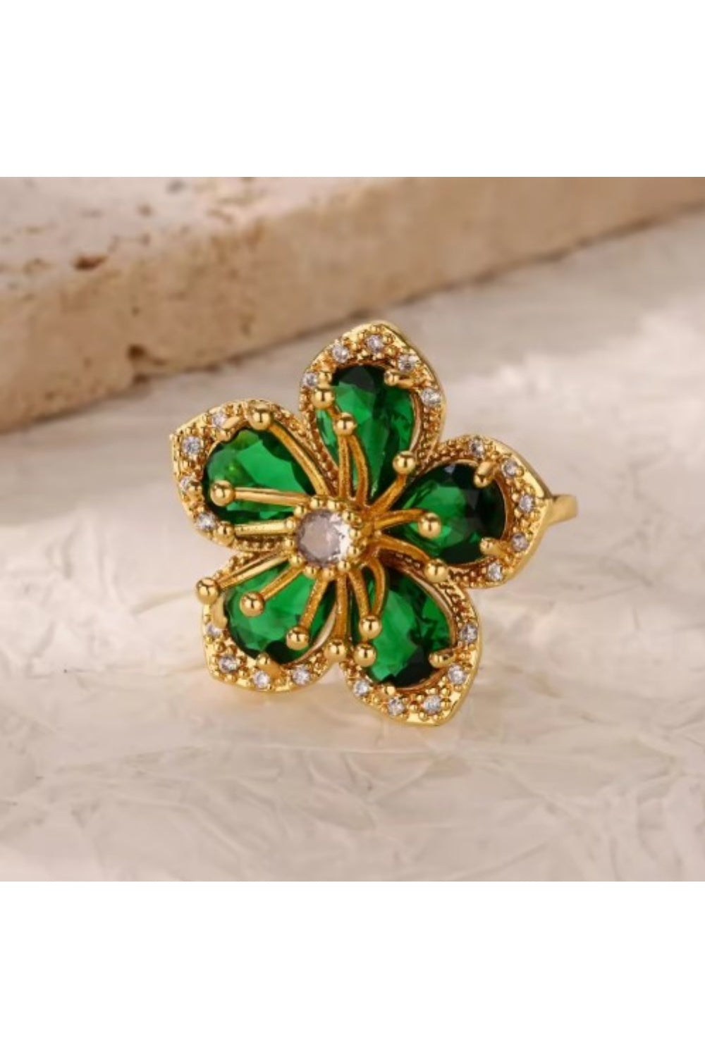 FLOWER CHILD RING GREEN