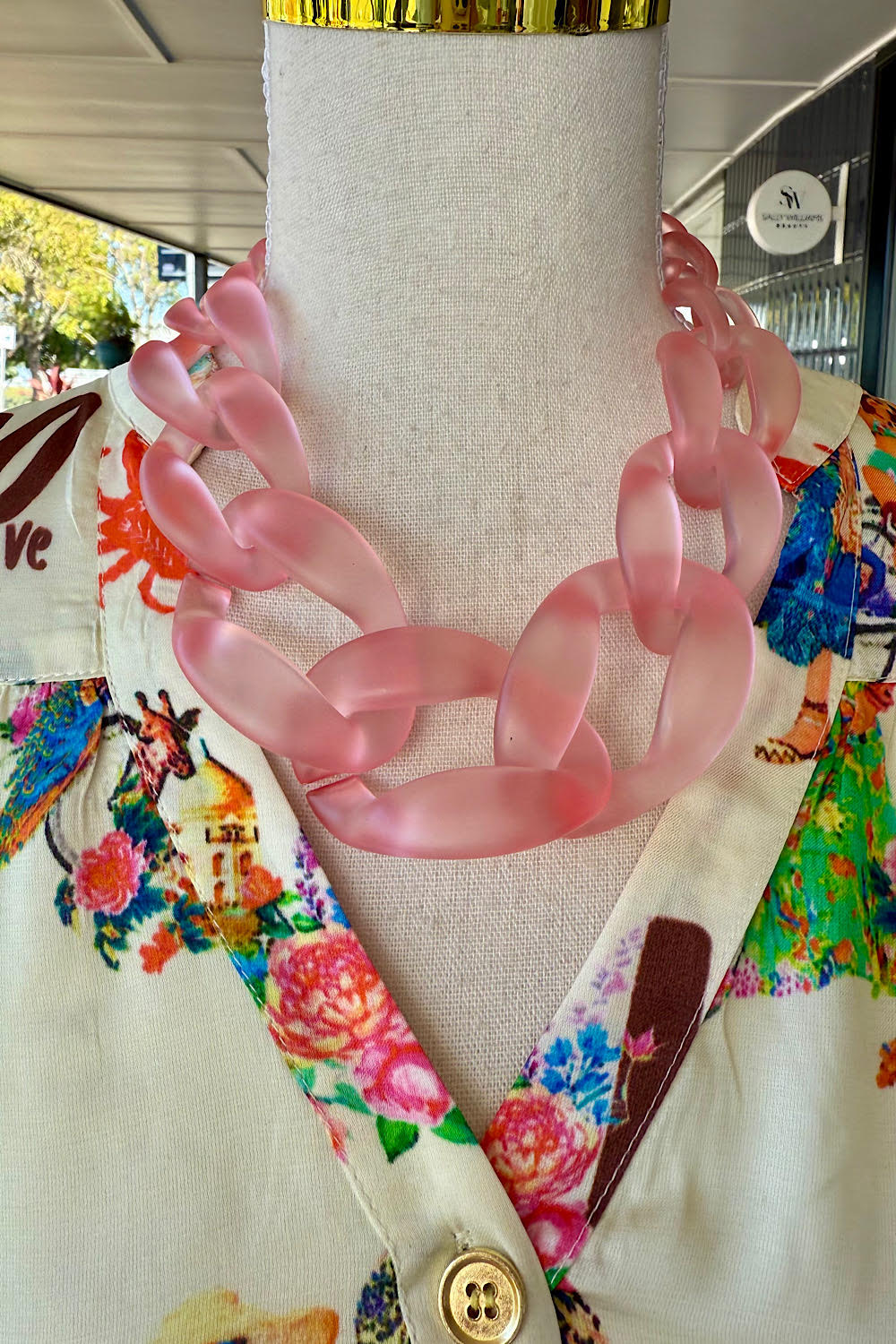 YOU'VE CHAINGED NECKLACE ICE PINK