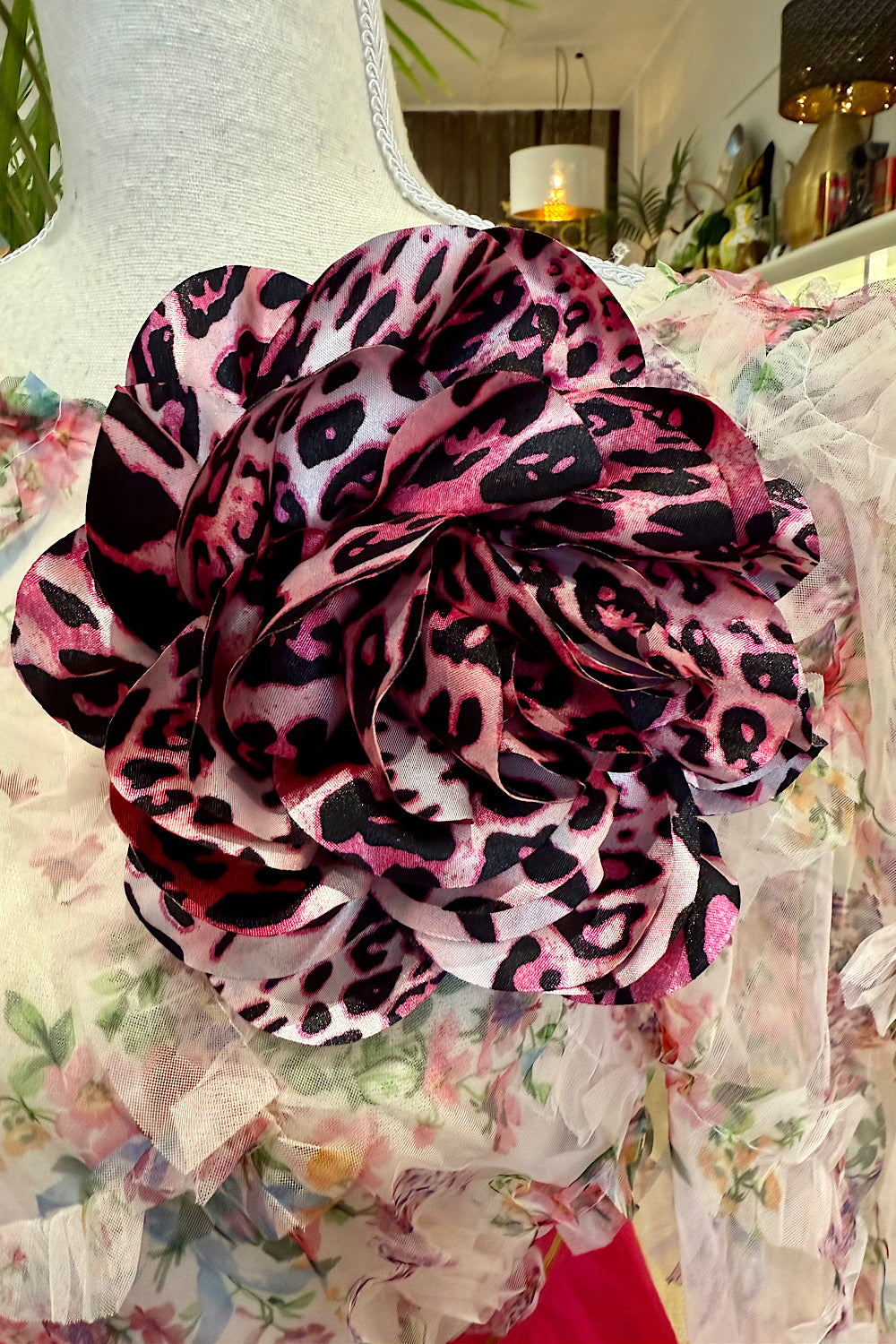 KITTY BROOCH XL PINK