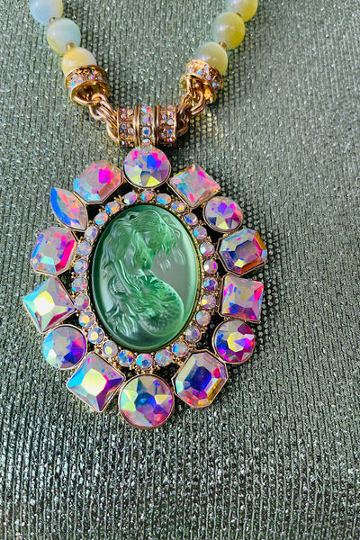 THE LITTLE MERMAID NECKLACE GREEN