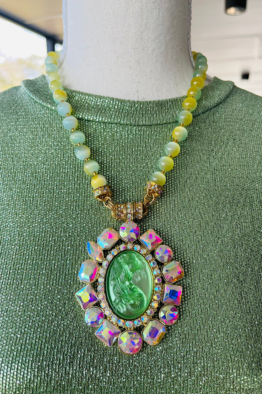 THE LITTLE MERMAID NECKLACE GREEN
