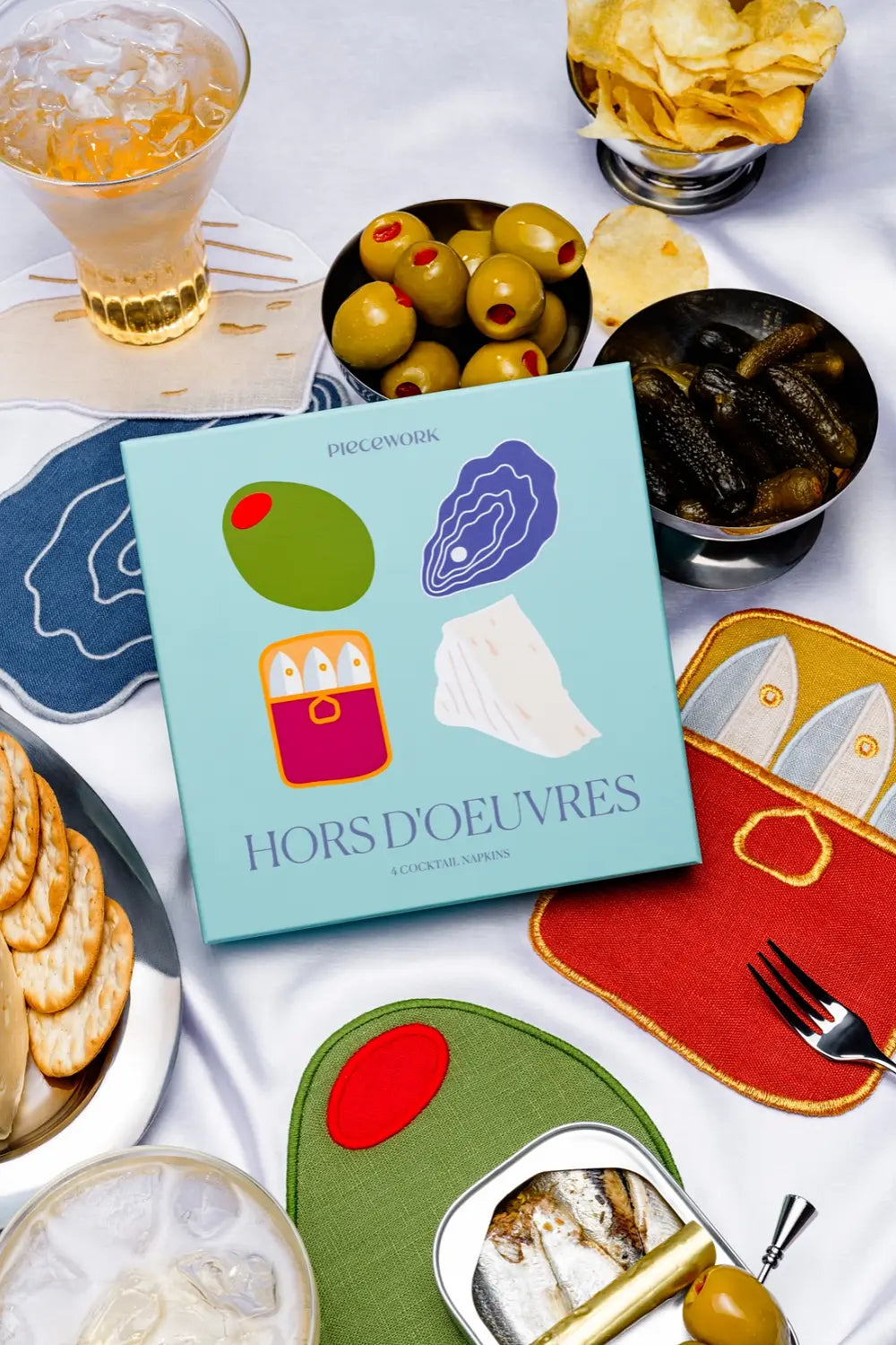 COCKTAIL NAPKINS HORS D'OEUVRES