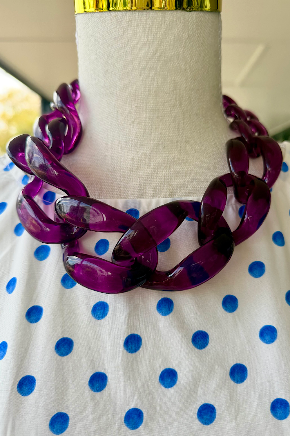 YOU'VE CHAINGED NECKLACE NEON PURPLE