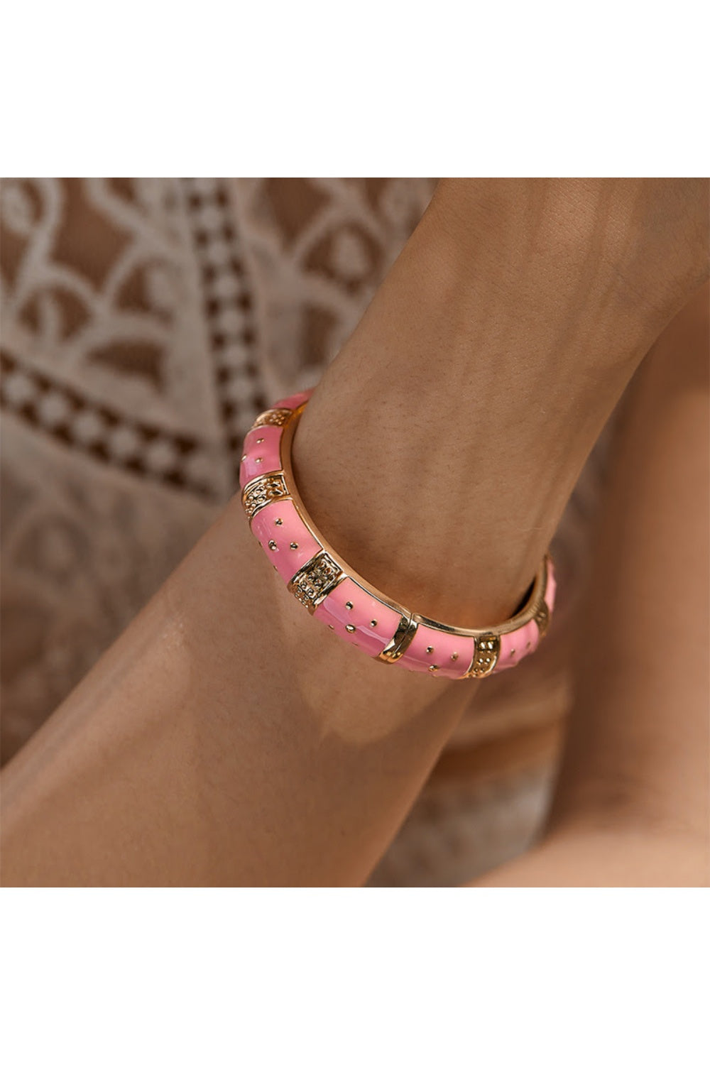 POP OF COLOUR BANGLE PINK