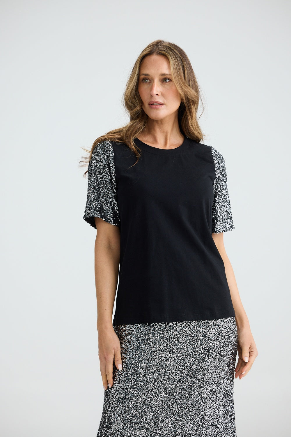 RITZ SEQUIN TEE SILVER