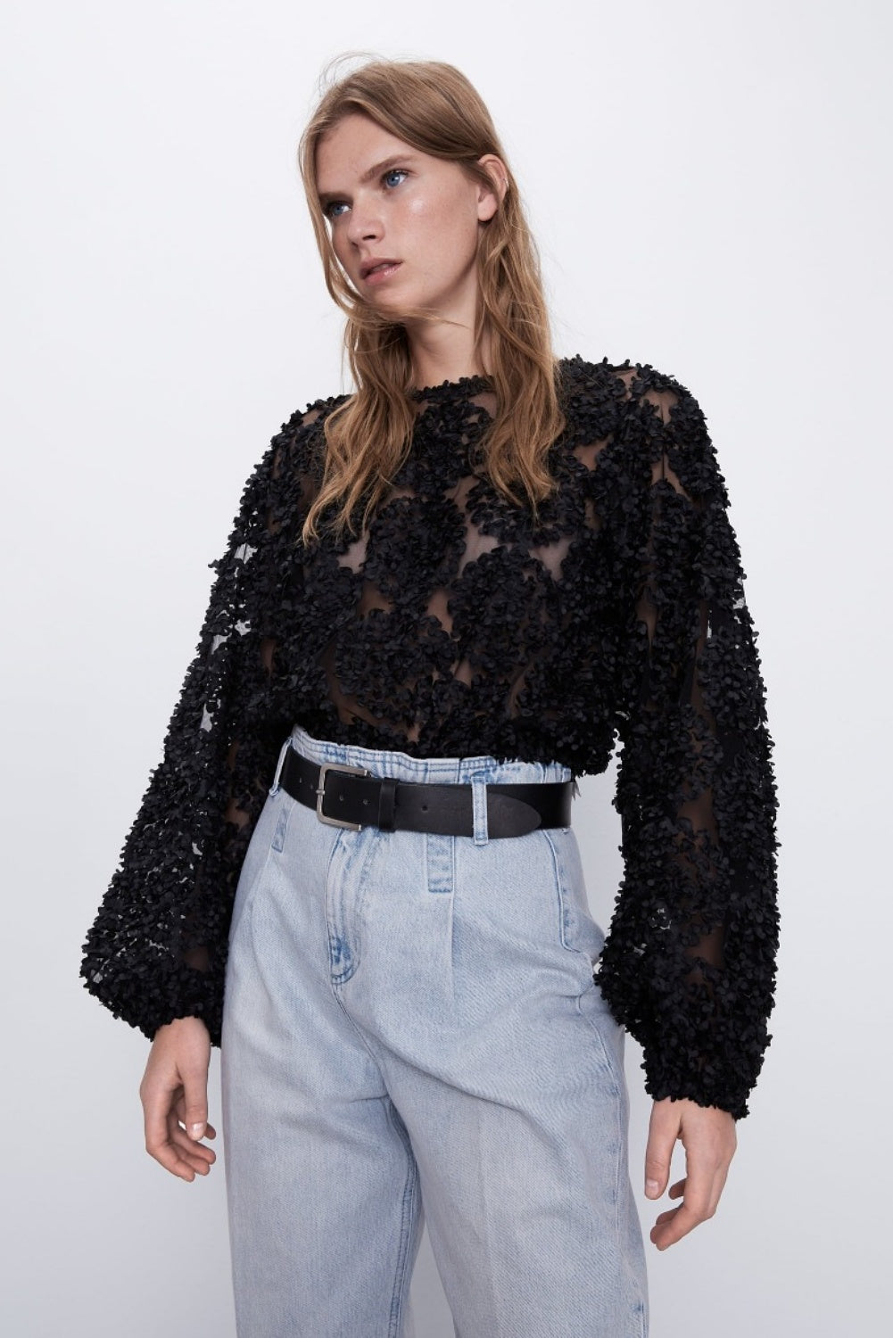 ROSETTE BLOUSE BLACK