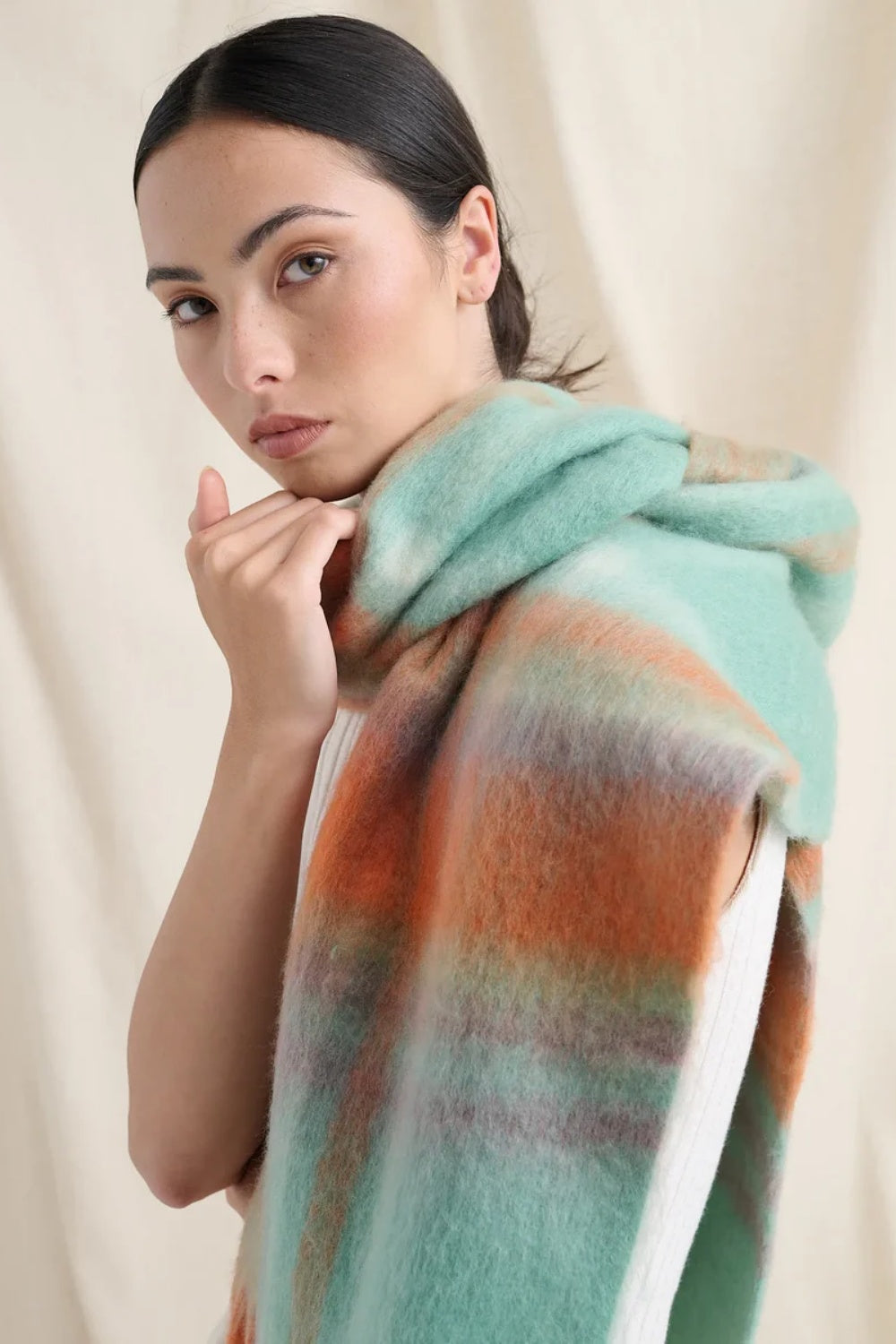 WINTER WONDERLAND SCARF SAGE CHECK