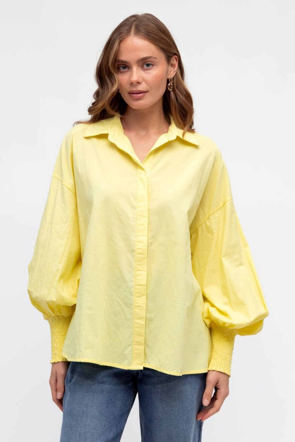 WHAT A CLASSIC SHIRT BUTTER