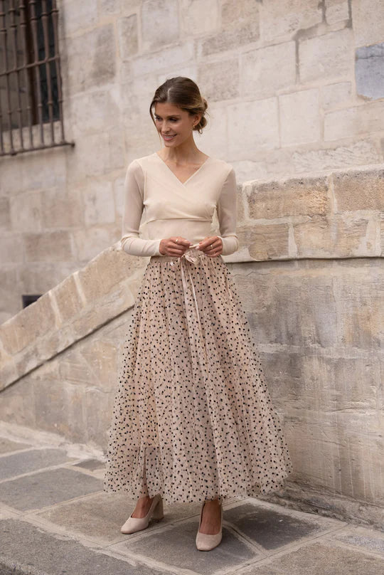 ONE MILLION KISSES TULLE SKIRT ECRU